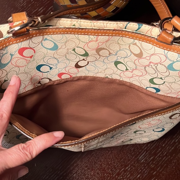 COACH  MULTICOLOR CHELSEA HERITAGE STRIPED SIGNATURE TOTE - Picture 11 of 17